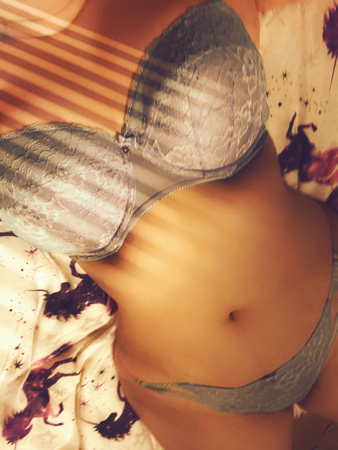 lola012 onlyfans leaked picture 2