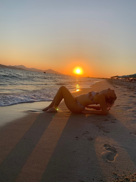 loulouz onlyfans leaked picture 2