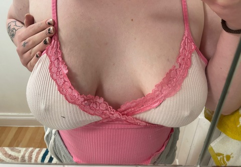 love_emma onlyfans leaked picture 2