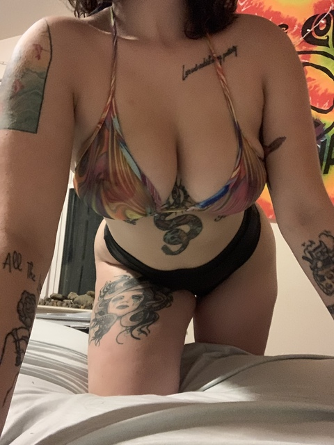 lovelydollxo onlyfans leaked picture 2