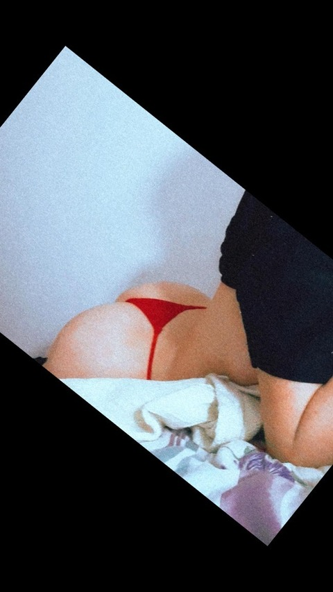 lucilabambi onlyfans leaked picture 2