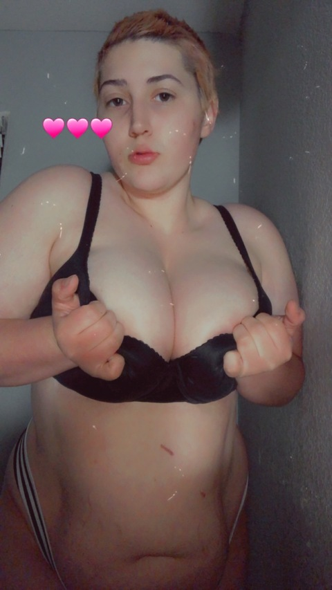 lullivvi onlyfans leaked picture 2