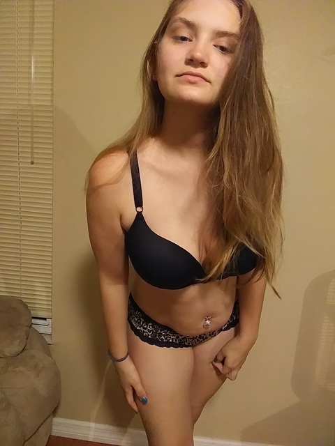 lyndalee onlyfans leaked picture 2