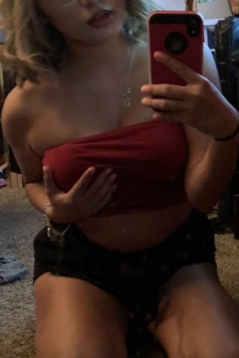 lyssaag onlyfans leaked picture 2