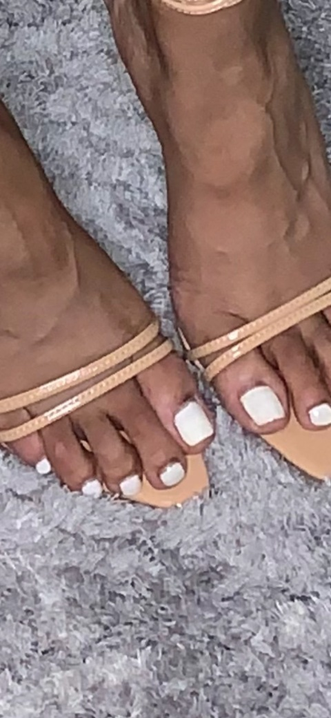 makelovetomyfeet onlyfans leaked picture 2