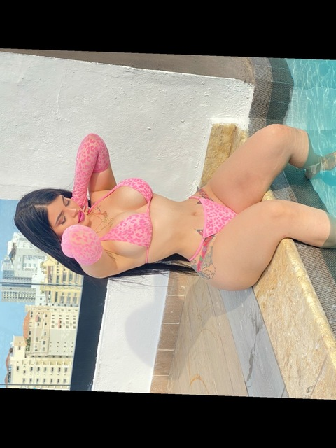 marialaperversa1 onlyfans leaked picture 2