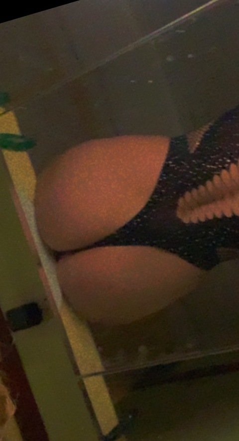 marissaviolet1 onlyfans leaked picture 2