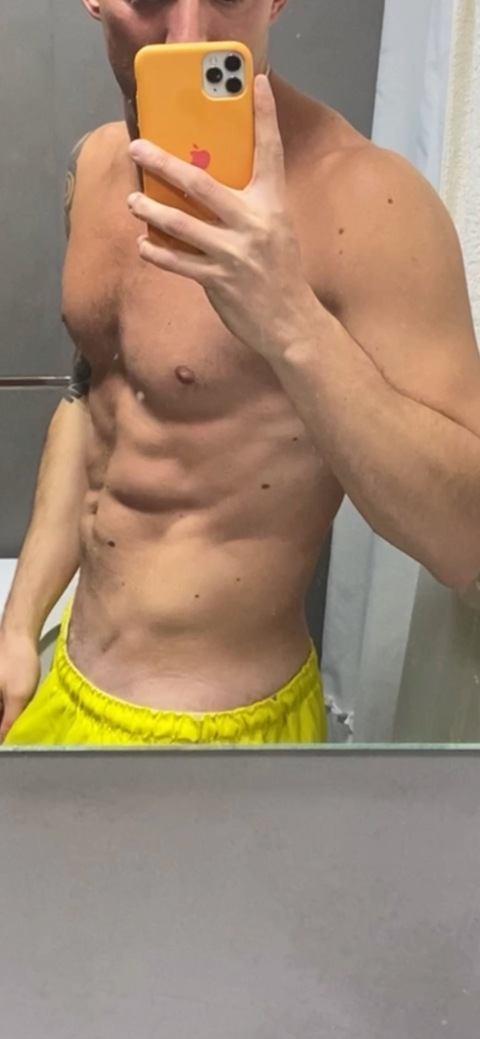 mati72 onlyfans leaked picture 2