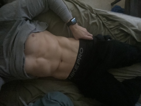 mavrick1919 onlyfans leaked picture 2