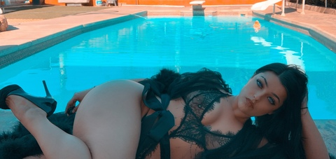 mayamaxxi onlyfans leaked picture 2