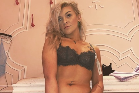 mayceecamryn onlyfans leaked picture 2