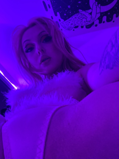 mela420 onlyfans leaked picture 2