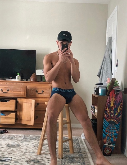 mike_fernandz onlyfans leaked picture 2