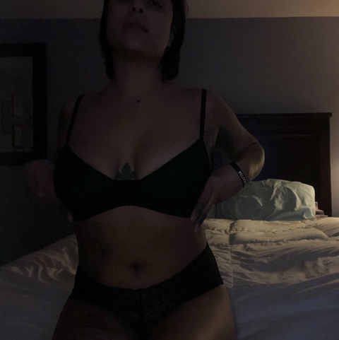 missgrayx onlyfans leaked picture 2