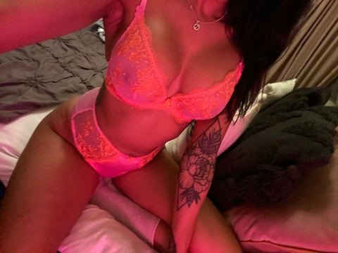 misstemptress2022 onlyfans leaked picture 2