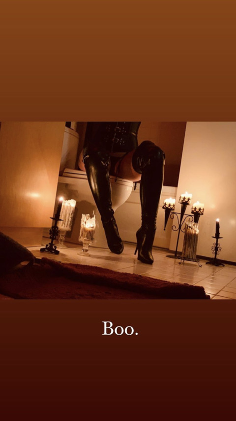 mistress-007 onlyfans leaked picture 2