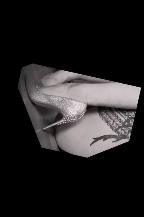 myrafreecams onlyfans leaked picture 2