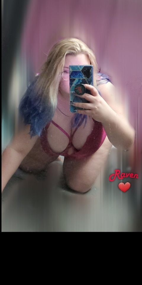 myravenheart01 onlyfans leaked picture 2