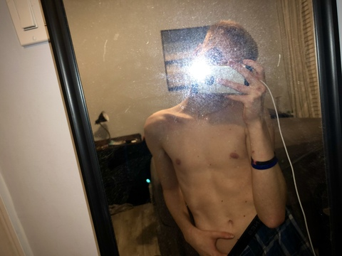 nick_02 onlyfans leaked picture 2