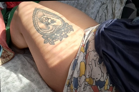 ninaskt1 onlyfans leaked picture 2