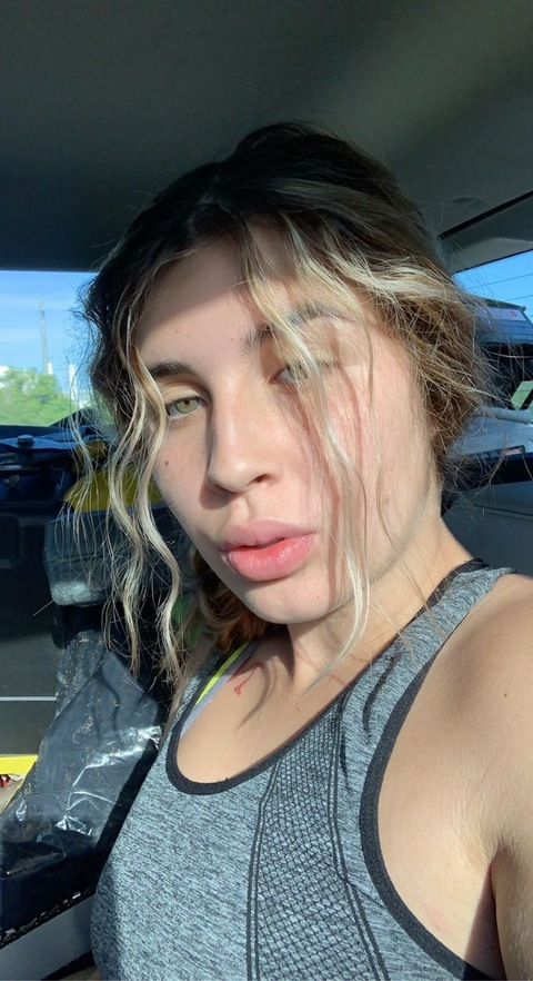 og_giaaa onlyfans leaked picture 2