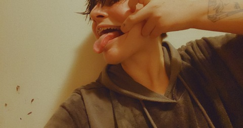 ohrobinnn onlyfans leaked picture 2