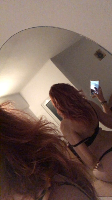 onlyfansadelina.com onlyfans leaked picture 2