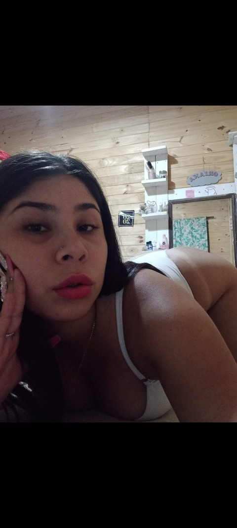 oriana7114 onlyfans leaked picture 2