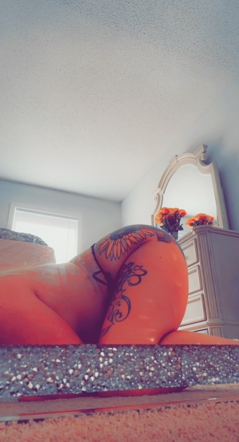 peachtoojuicy onlyfans leaked picture 2