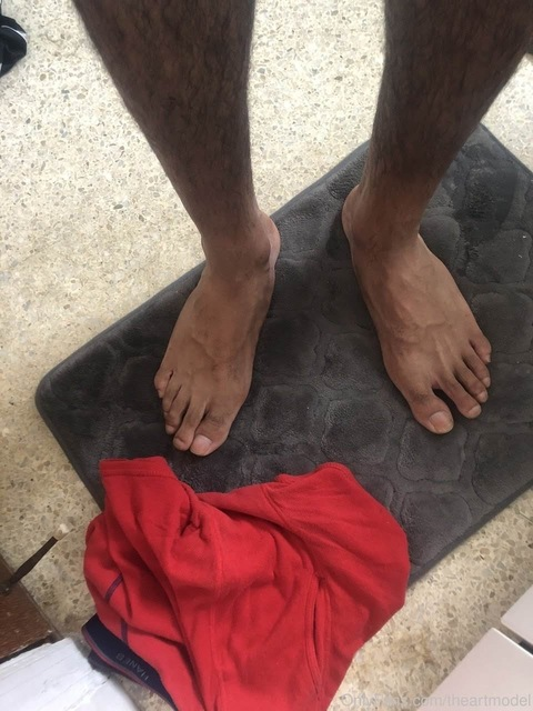 prettyboyfeet7 onlyfans leaked picture 2