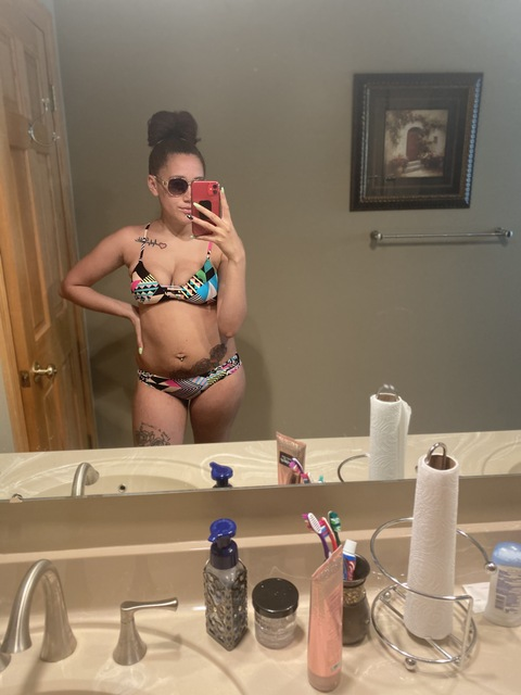 princesskayeee onlyfans leaked picture 2