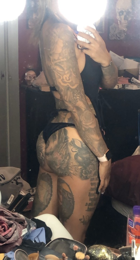 punkahontas666 onlyfans leaked picture 2