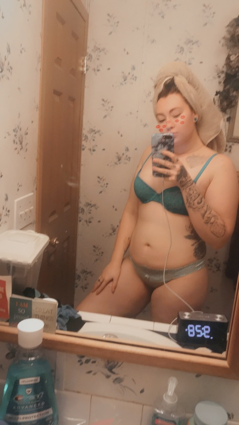 queenjayy00 onlyfans leaked picture 2