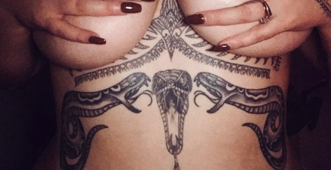 queenvc onlyfans leaked picture 2