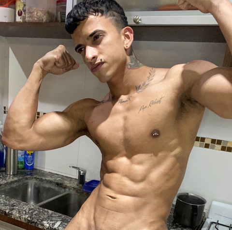 randhyfree onlyfans leaked picture 2