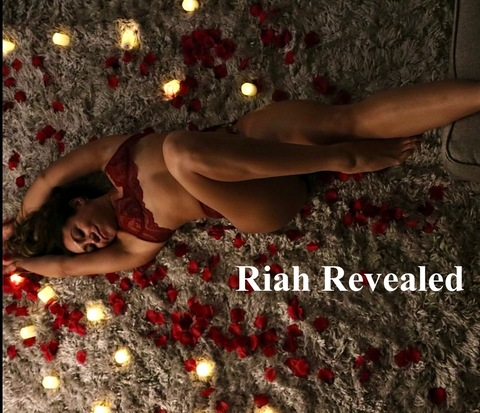 riahrevealed onlyfans leaked picture 2