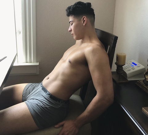 ronaldnavy23 onlyfans leaked picture 2