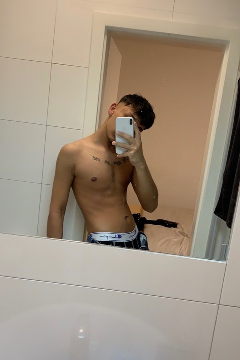 semilano onlyfans leaked picture 2