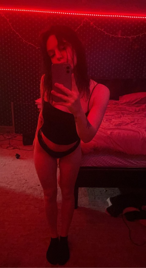 sexmeeee onlyfans leaked picture 2