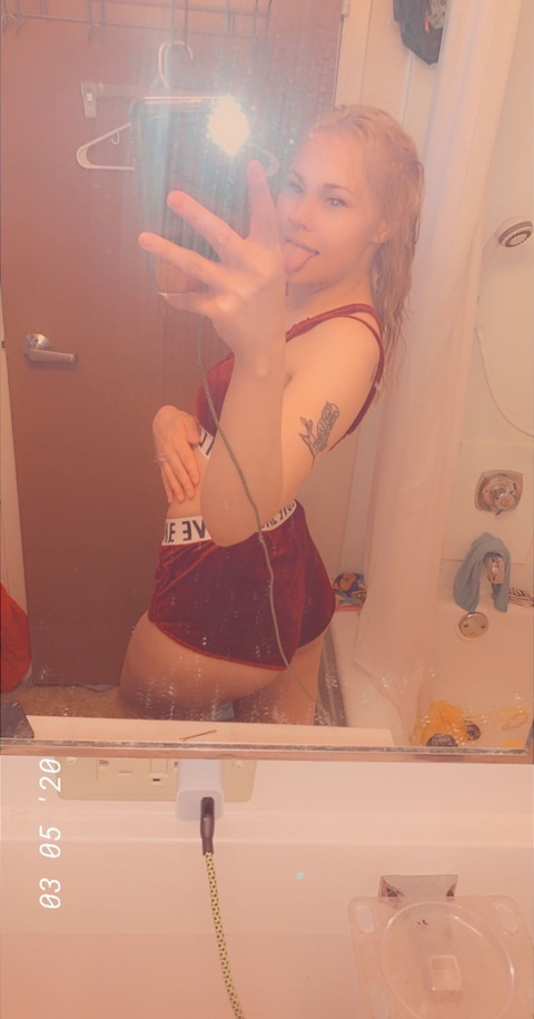 sexxylexii224 onlyfans leaked picture 2