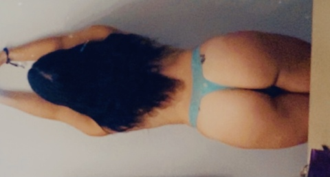 sexybrowneyes onlyfans leaked picture 2