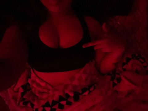 sexylatina42000 onlyfans leaked picture 2