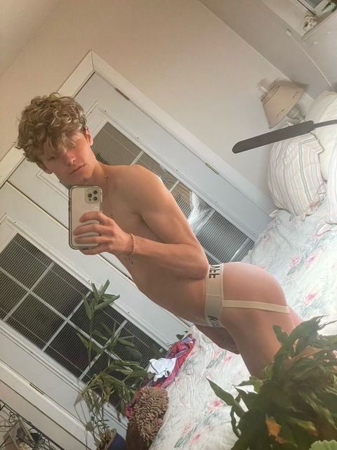 shawn_hotxxx onlyfans leaked picture 2