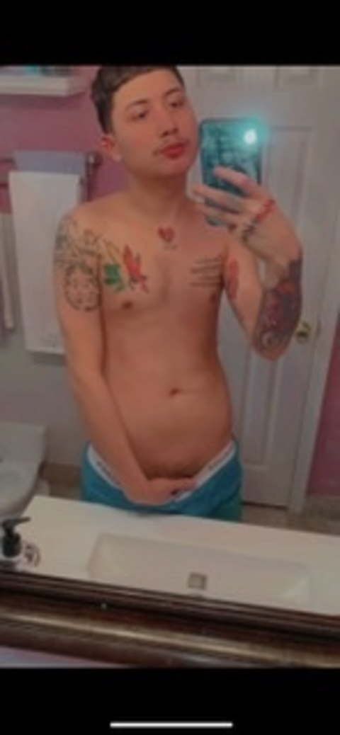 shelovemigo onlyfans leaked picture 2