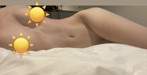 skinnymnx onlyfans leaked picture 2