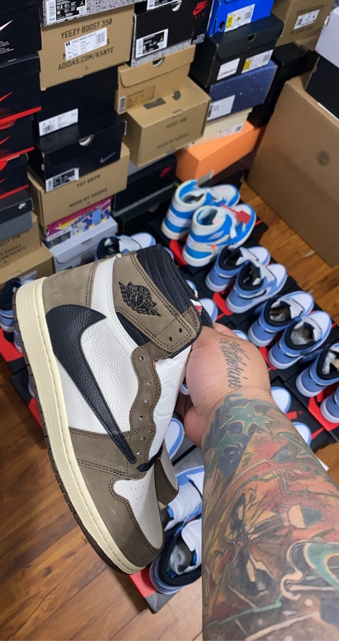 snkrxsupply onlyfans leaked picture 2