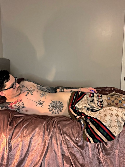 spriteguzzler onlyfans leaked picture 2