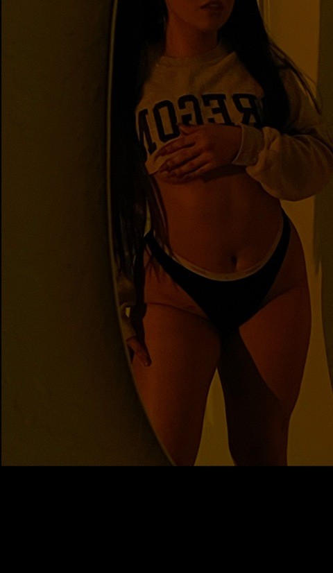 sw33t3stc onlyfans leaked picture 2