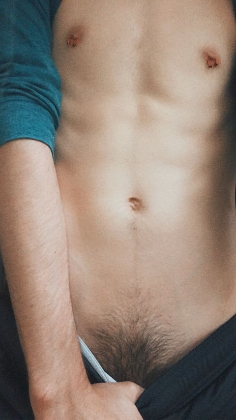 t_o_n_y onlyfans leaked picture 2