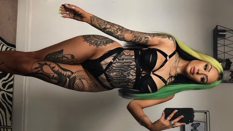 tattoobabiii onlyfans leaked picture 2